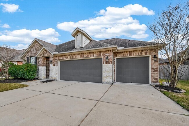 Building Photo - 107 Angel Hollow Ln