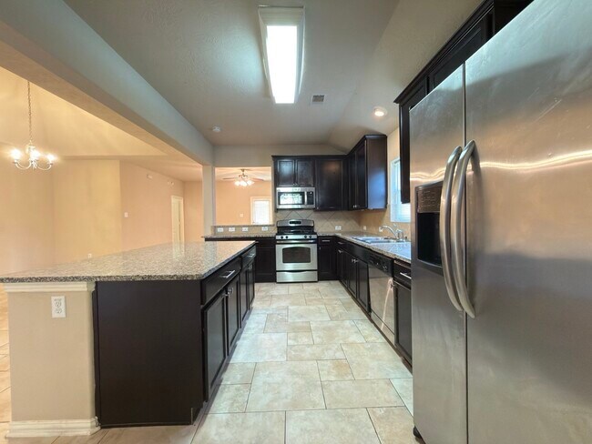 Building Photo - 2314 Snowy Egret Drive