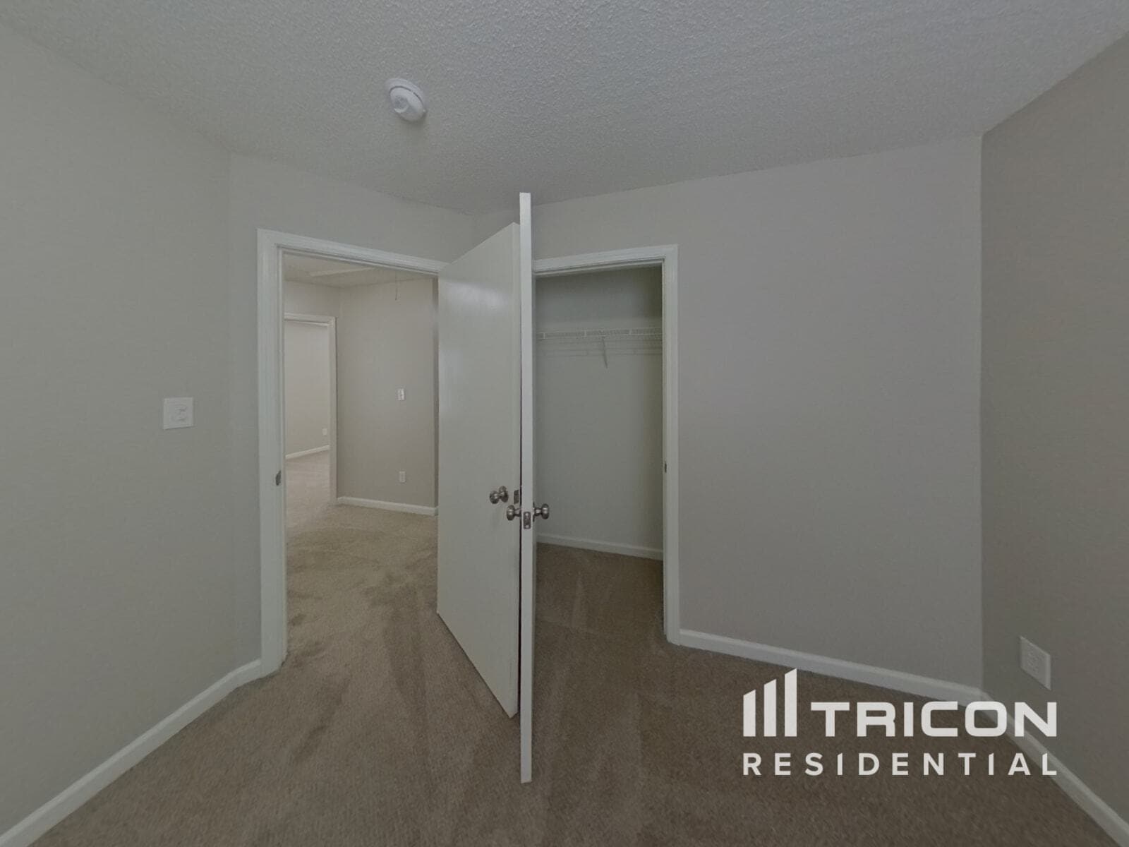 Building Photo - 113 Camforth Dr