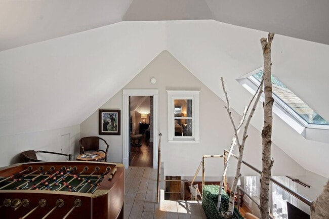 Building Photo - 2713 Garfield Ave