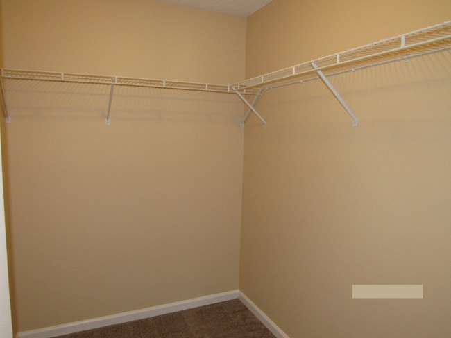 Building Photo - 50 Woodfield Pl