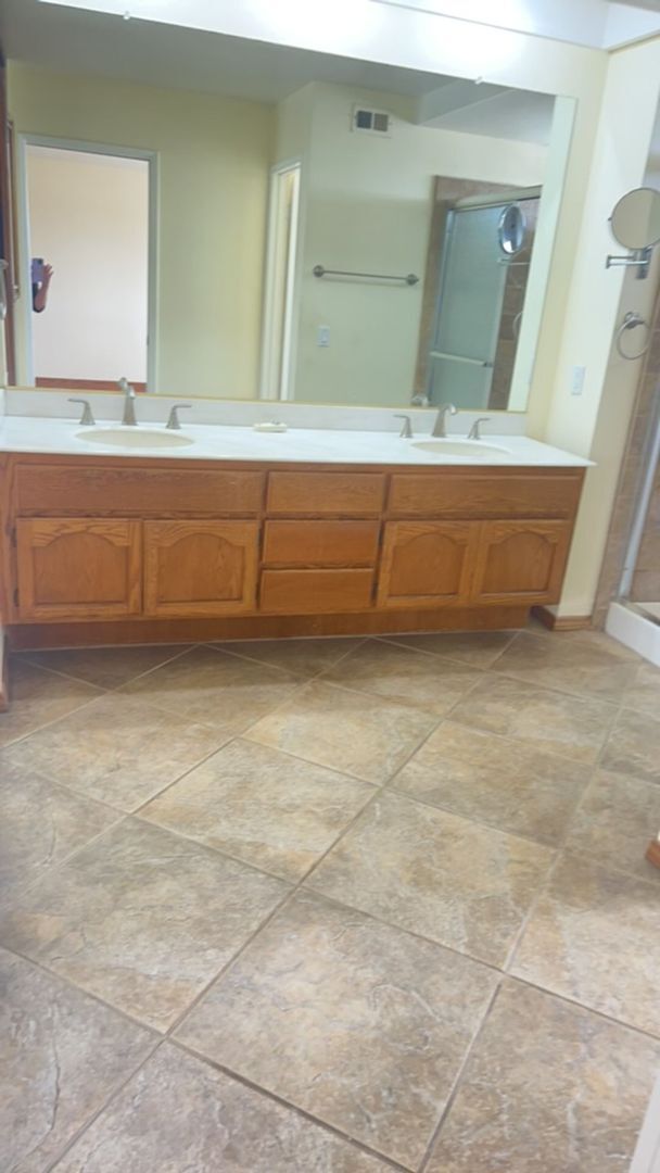 Building Photo - OCEAN VIEW Home in the gated Community of ...