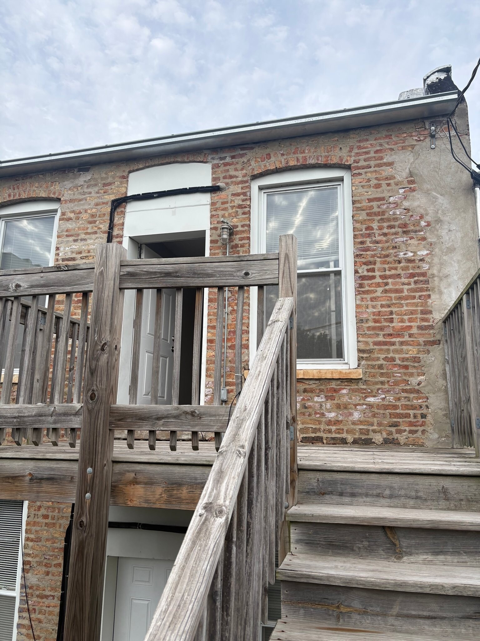 Building Photo - 4326 S Calumet Ave