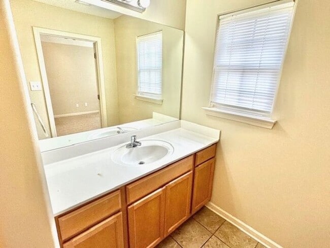 Building Photo - Now Leasing A 3 Bedroom 2 Bath home in Cor...
