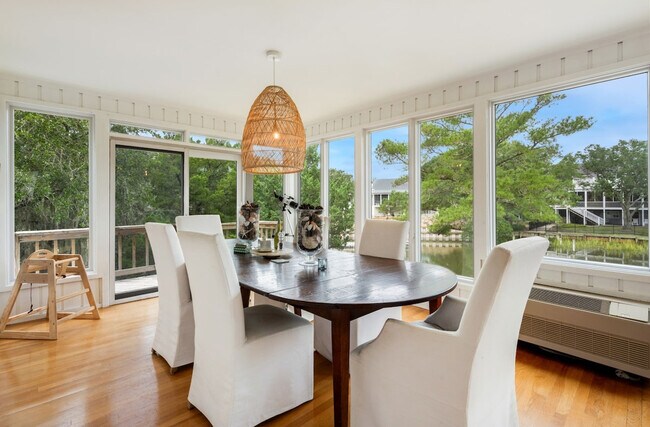 Building Photo - 193 Prospect Point Loop