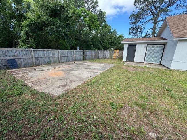 Building Photo - Gulf Breeze - Villa East - 3 bedroom, 2 ba...