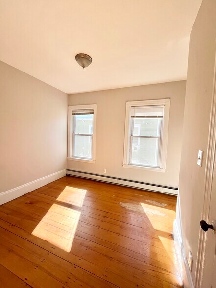 Building Photo - 1 Folsom Ave