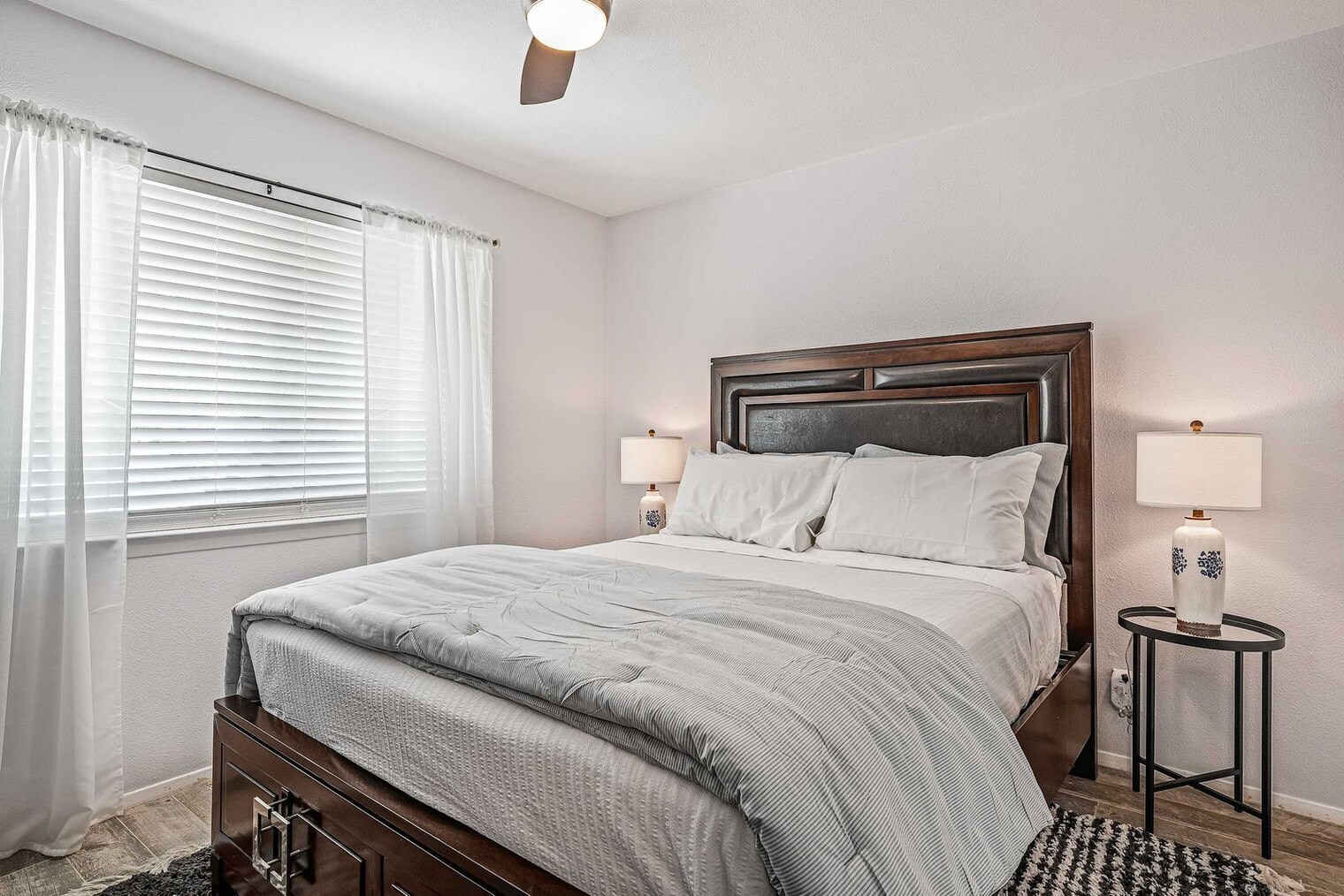 Building Photo - 5909 Cherry Loop