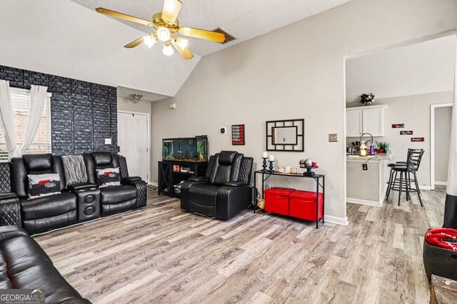 Building Photo - 55 Ashley Woods Dr