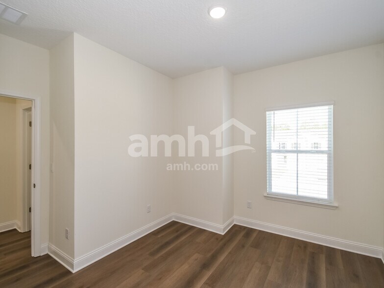 Building Photo - 97002 Blackrock Cv Wy