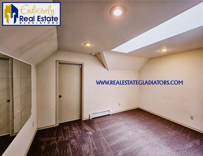 Building Photo - 30922 - Burris