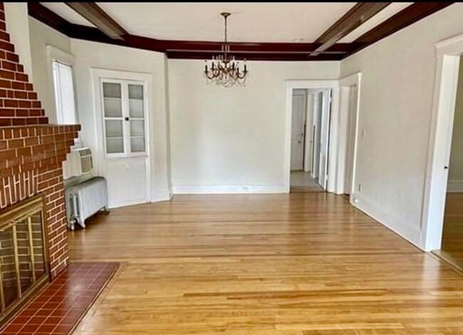 Building Photo - 24 Somerset St