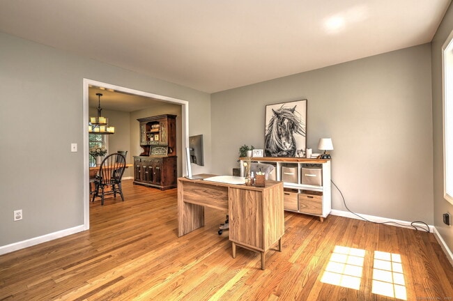 Building Photo - 28 Edgewood Ave