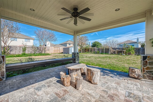 Building Photo - 11015 WARATH Oak Ct