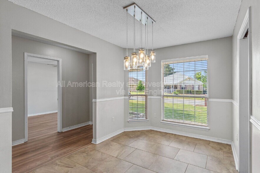 Building Photo - 203 Citadel Ln