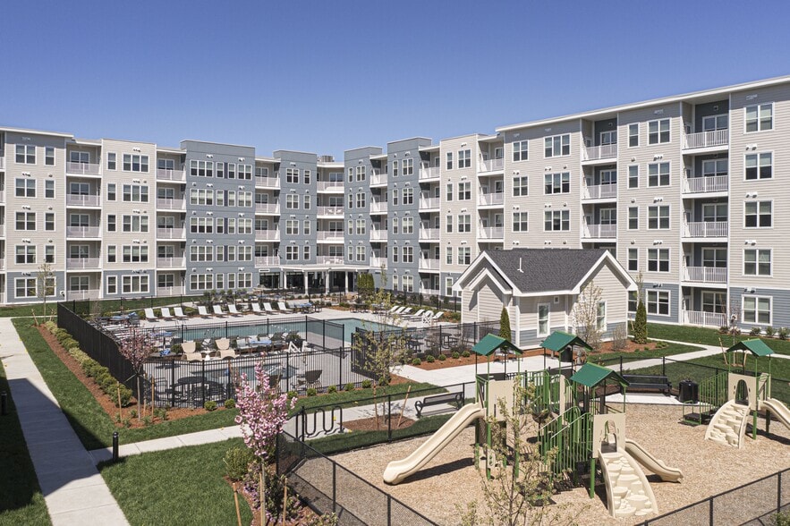 Viva Lakeshore 5 Lakeshore Ctr Bridgewater MA 02324 Apartment Finder