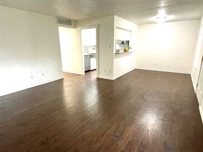 Building Photo - 3224 Timmons Ln