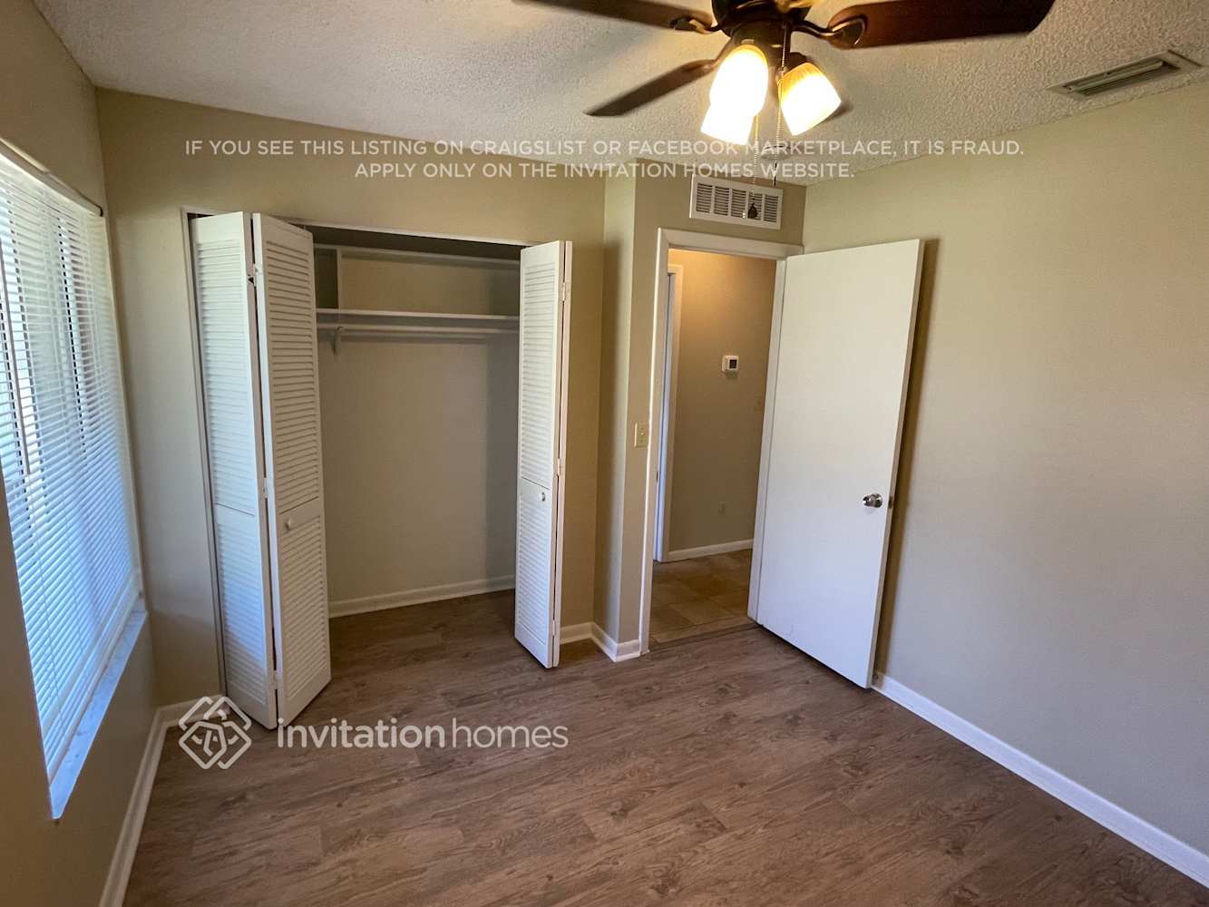Building Photo - 304 Larkwood Dr