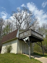 Building Photo - One Bedroom Home in East Brainerd With ALL Utilities Included