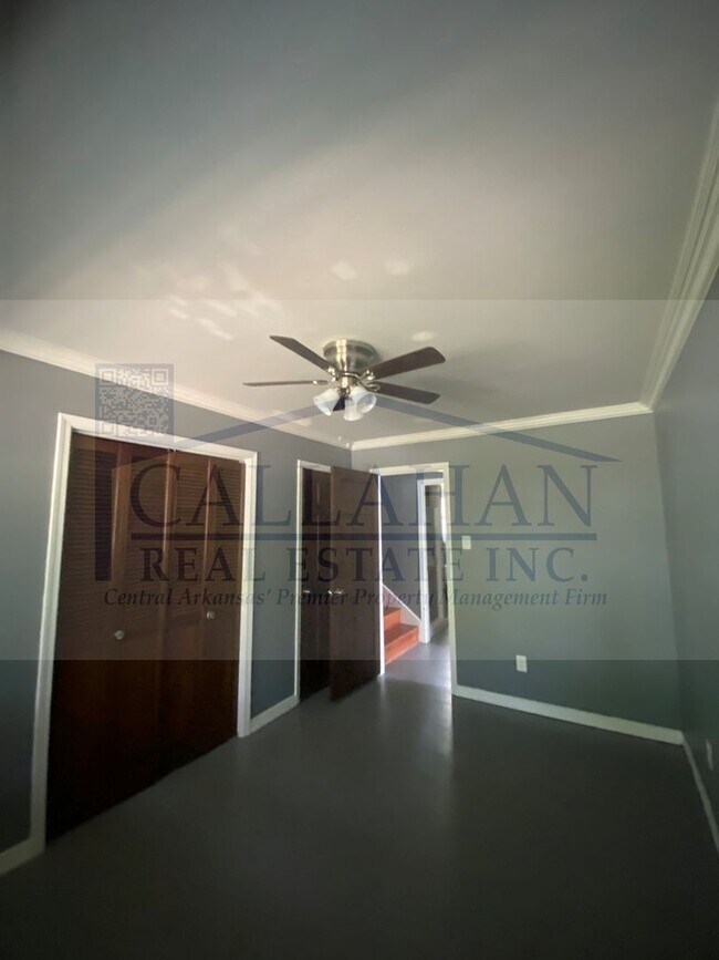 Building Photo - Jacksonville Foxwood Home