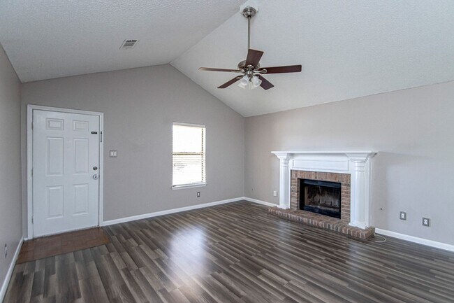 Building Photo - 1525 Northwick Ct