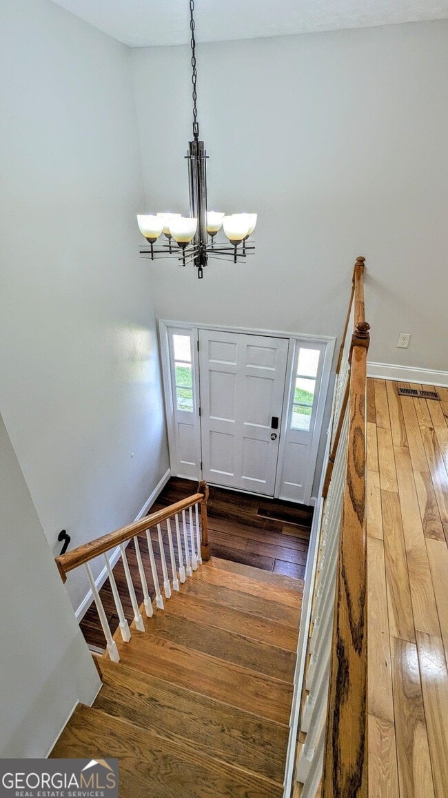 Building Photo - 2510 Cove Rd