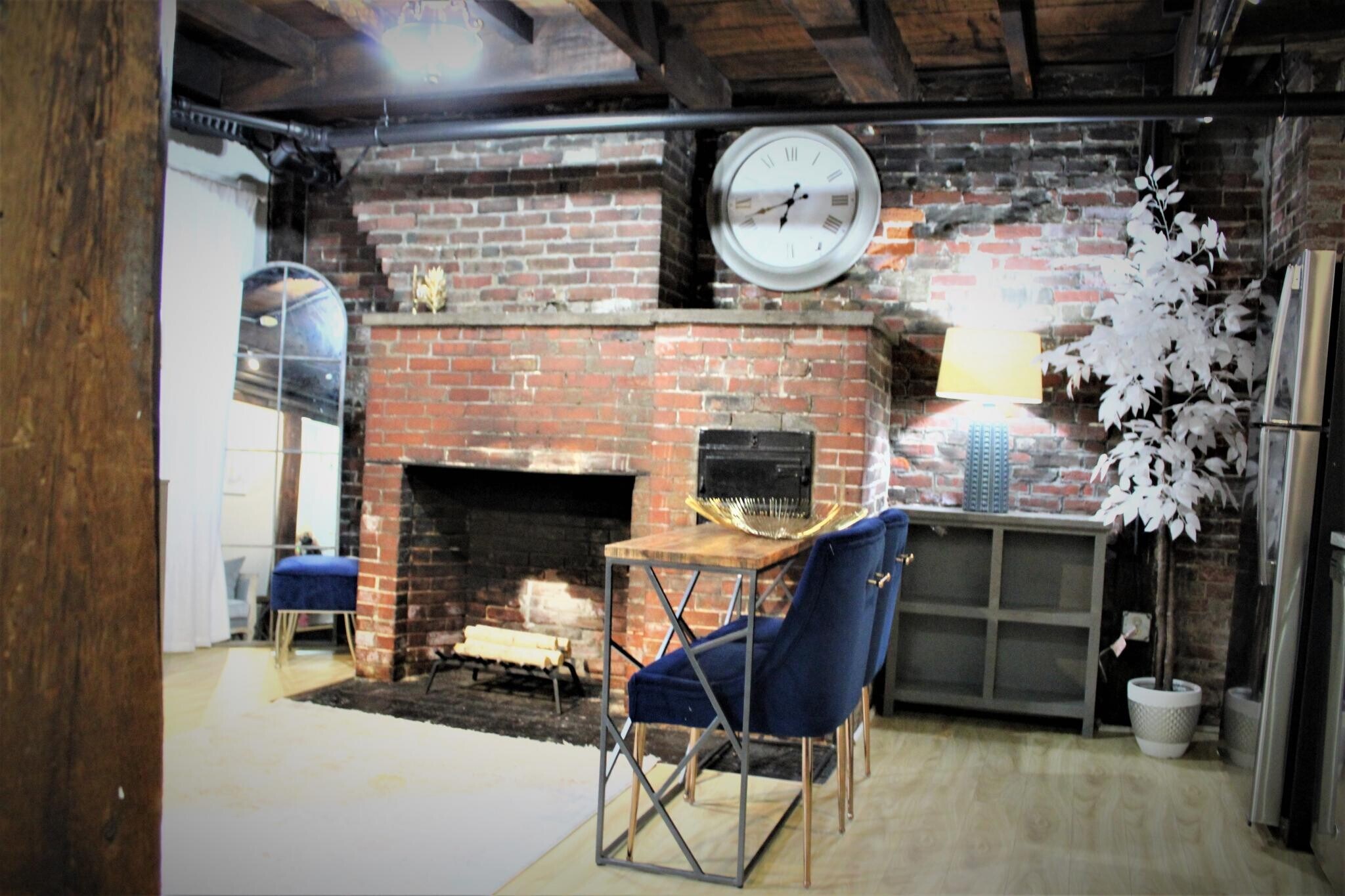 Building Photo - 7 Champney Pl