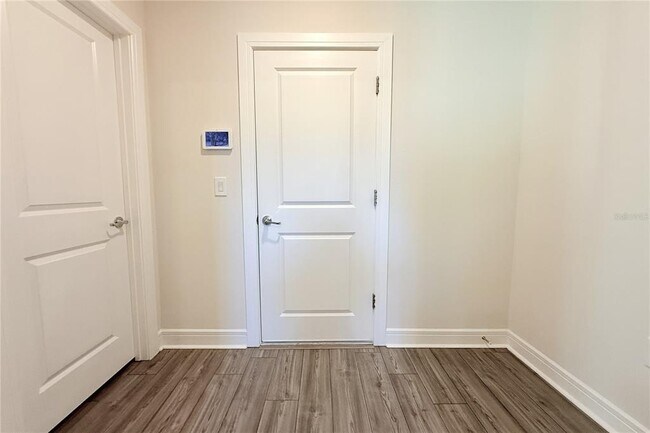 Building Photo - 30600 Thunderbird Dr