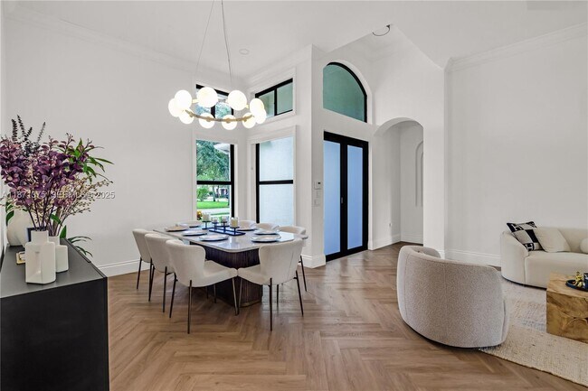 Building Photo - 5478 SW 189th Ave