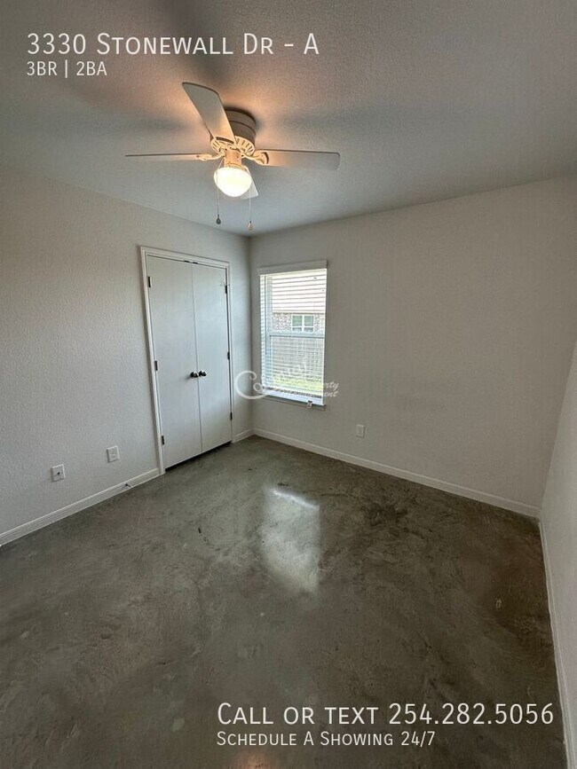 Building Photo - 3330 Stonewall Dr
