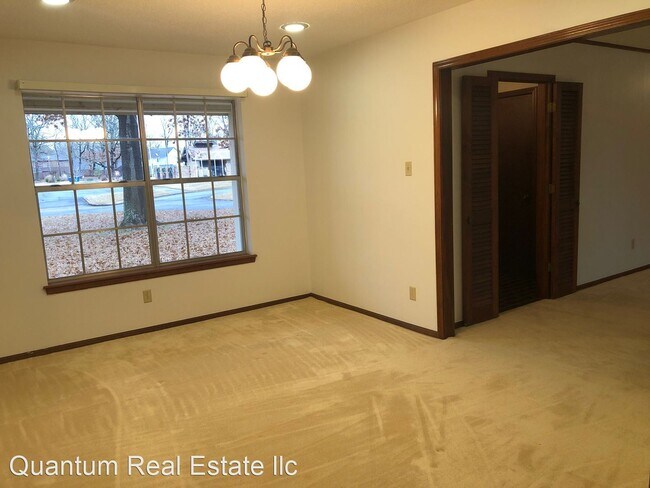 Building Photo - 3 br, 2 bath House - 10114 CAMBRIDGE PL