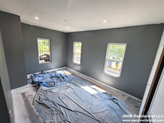 Building Photo - 16 Woodcliff St