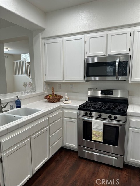 Building Photo - 408 Middlebury Ct
