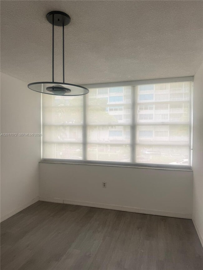 Building Photo - 2750 NE 183rd St