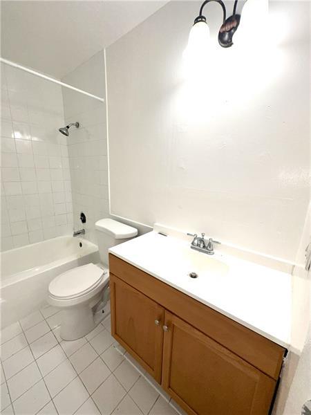 Building Photo - 5708 Blueberry Ct