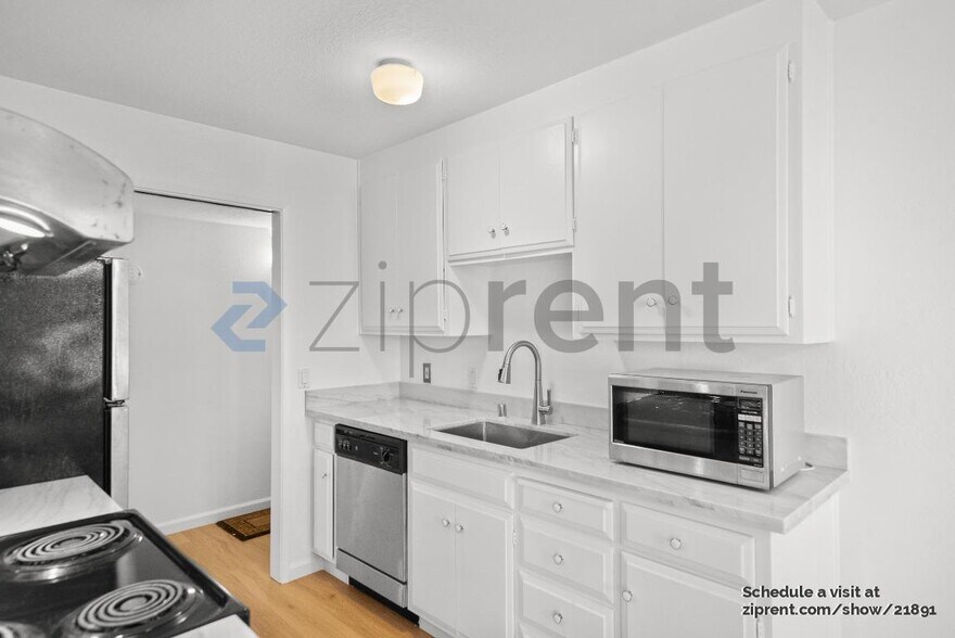 Building Photo - 255 S Rengstorff Ave