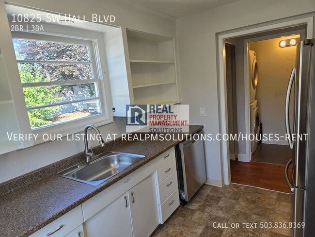 Building Photo - 10825 SW Hall Blvd