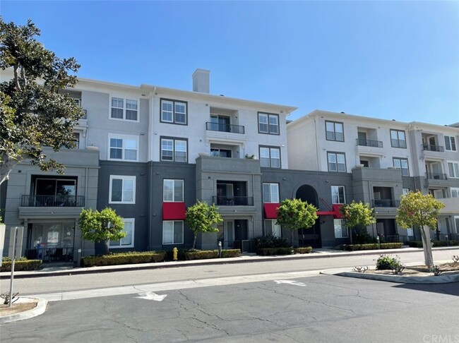 Building Photo - 1801 E Katella Ave