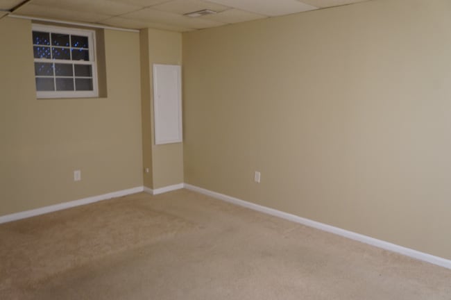 Building Photo - 2504 Bristol Cir