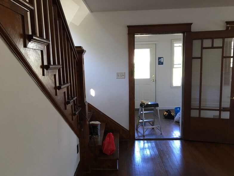 Building Photo - 354 Buchanan Trl