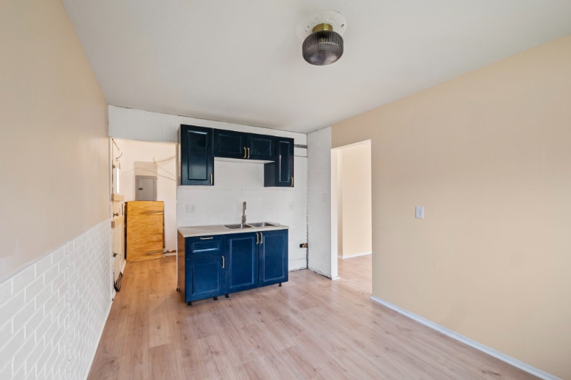 Building Photo - 15914 Dacosta St