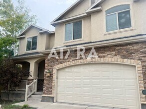 Building Photo - 13571 S Buckeye View Way