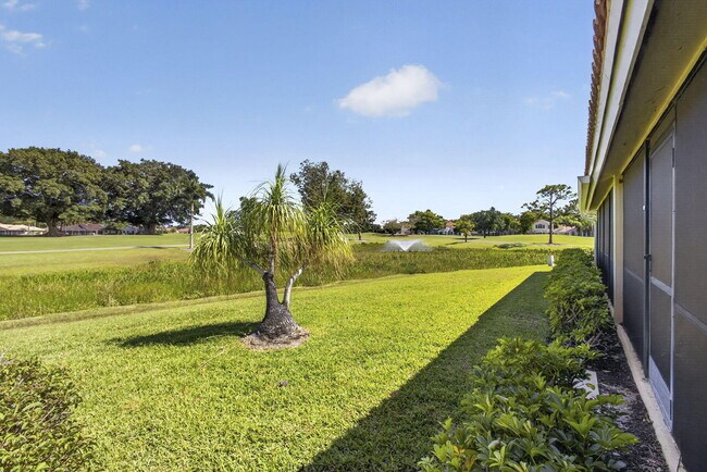 Building Photo - 259 Old Meadow Way