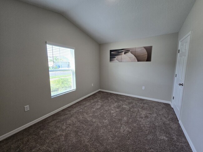 Building Photo - Beautiful 3/2/2 SF Home For Rent in Davenport, FL $2199