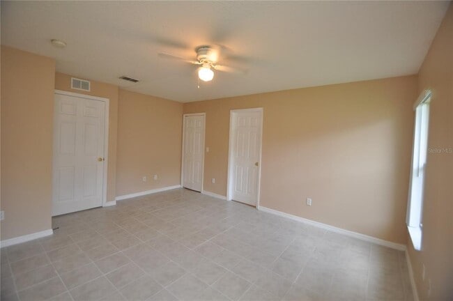 Building Photo - 69 Rose Dr