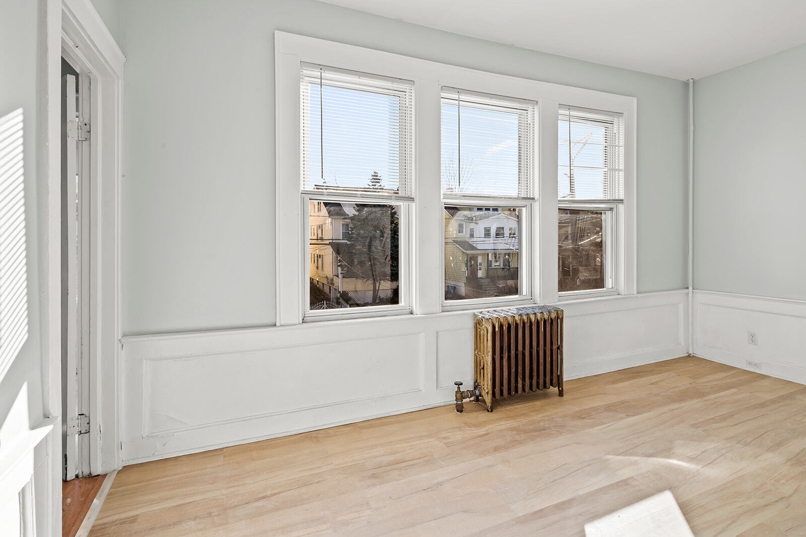 Building Photo - 69 Cedar Ave