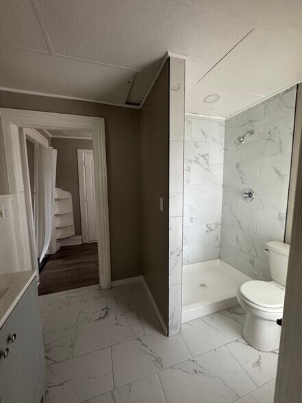 Building Photo - 15 Washington St