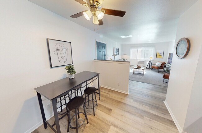 Building Photo - 1128 High Ave