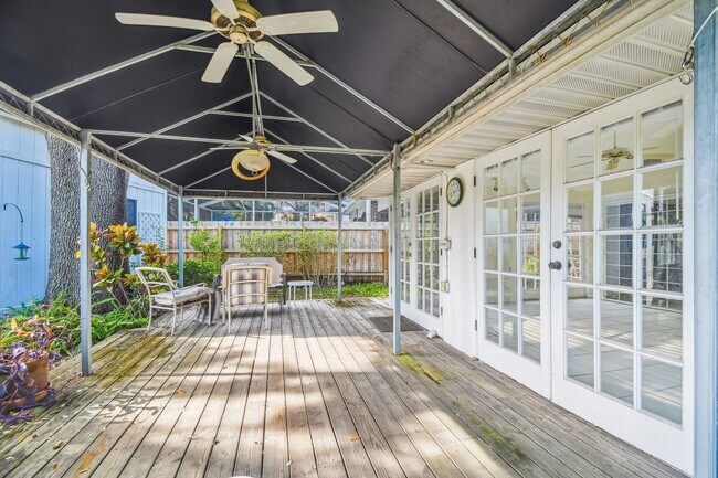 Building Photo - Beautiful Home on Davis Island