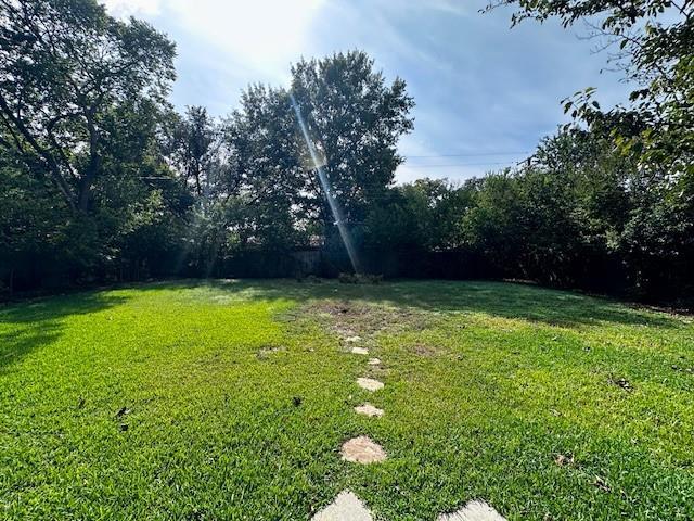 Building Photo - 3609 Glenmont Dr